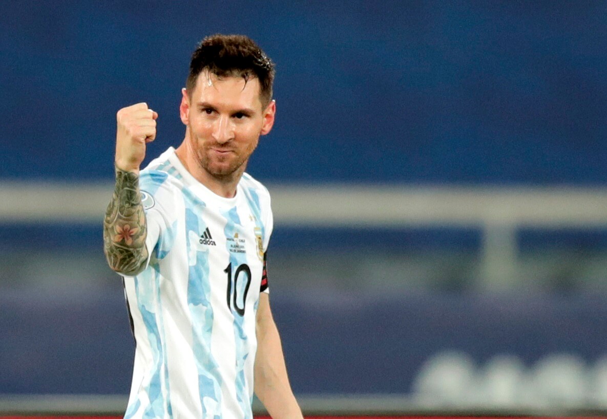 foto de messi festejando, por la registracion en la suscripcion